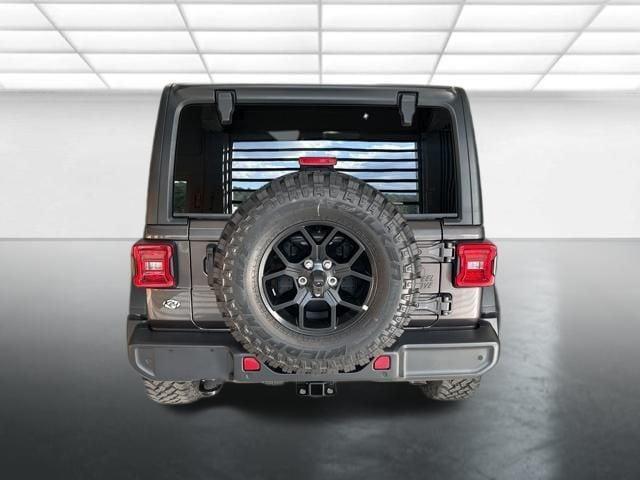 new 2025 Jeep Wrangler car, priced at $45,865