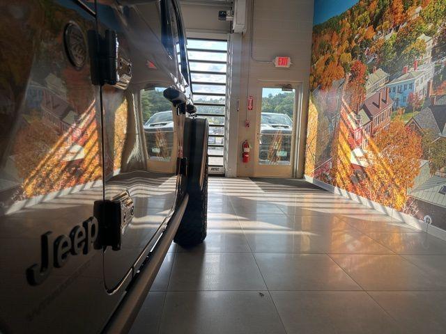 new 2025 Jeep Wrangler car, priced at $44,865