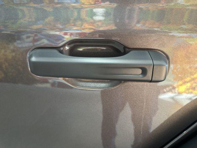 new 2025 Jeep Wrangler car, priced at $45,865