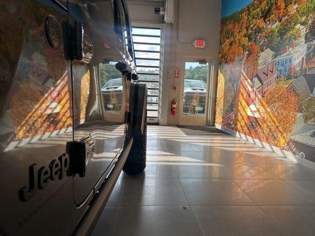 new 2025 Jeep Wrangler car, priced at $45,865