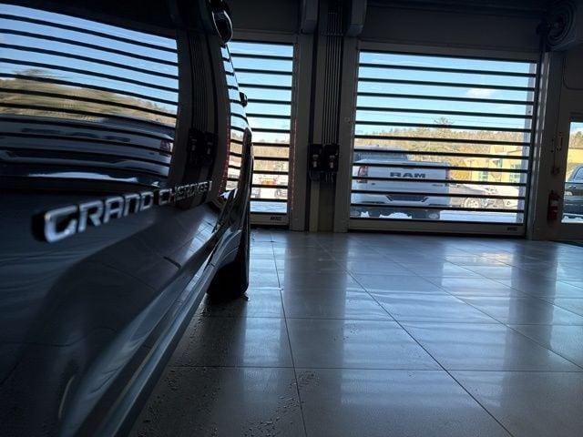 used 2022 Jeep Grand Cherokee L car, priced at $25,999