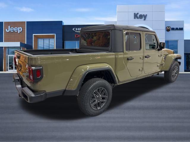 new 2026 Jeep Gladiator car, priced at $46,630