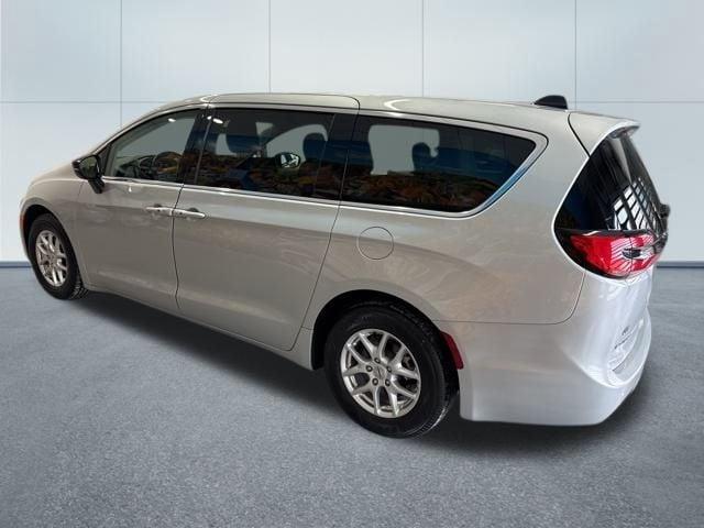 used 2024 Chrysler Pacifica car, priced at $24,639