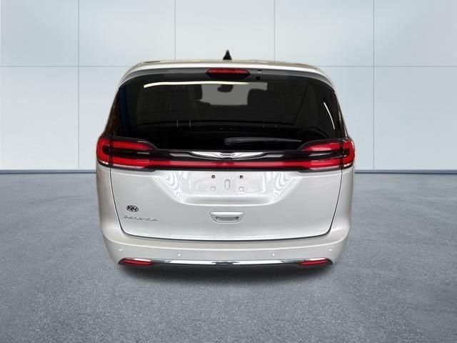 used 2024 Chrysler Pacifica car, priced at $24,639