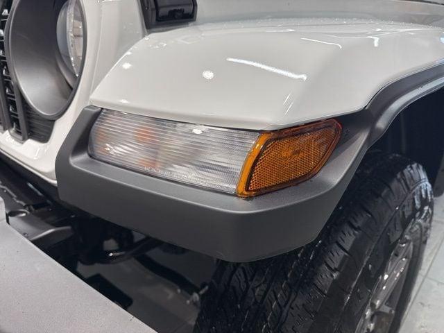 new 2026 Jeep Gladiator car, priced at $46,035