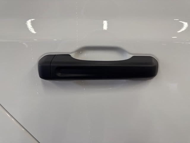 new 2026 Jeep Gladiator car, priced at $46,035