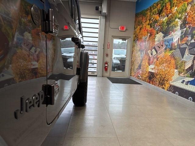 new 2026 Jeep Wrangler car, priced at $47,265