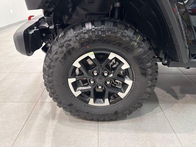 new 2026 Jeep Gladiator car, priced at $59,780