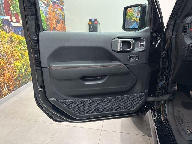 new 2026 Jeep Gladiator car, priced at $52,720