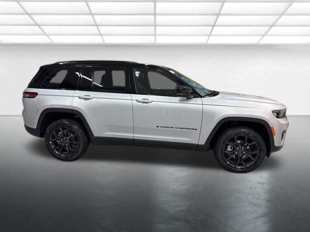 new 2025 Jeep Grand Cherokee car, priced at $46,485