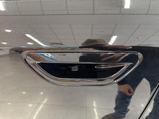 new 2026 Jeep Cherokee car, priced at $43,085