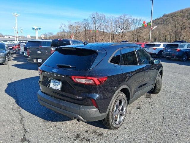 new 2025 Ford Escape car, priced at $30,295