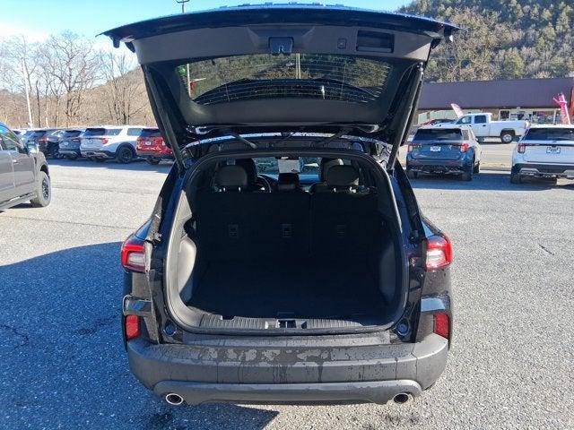 new 2025 Ford Escape car, priced at $30,295