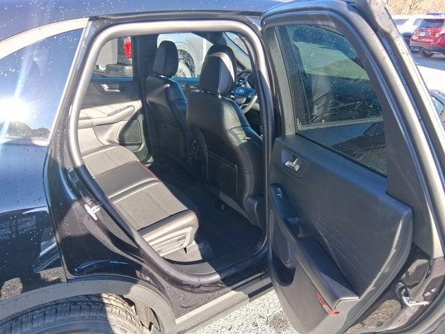 new 2025 Ford Escape car, priced at $30,295