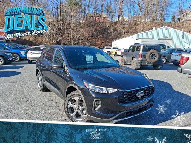 new 2025 Ford Escape car, priced at $30,295