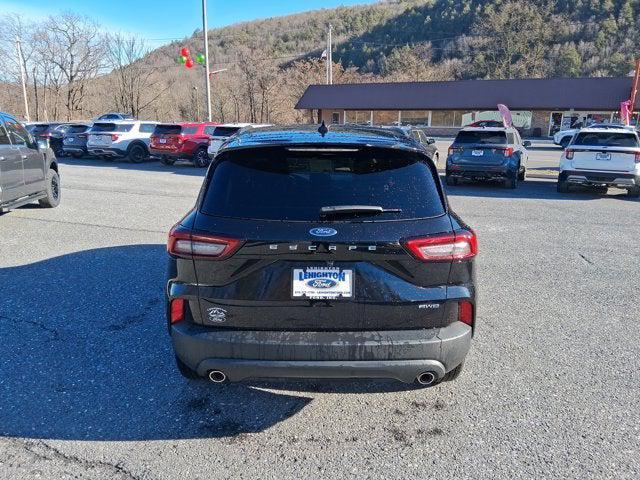 new 2025 Ford Escape car, priced at $30,295