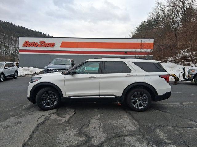 used 2025 Ford Explorer car, priced at $42,995