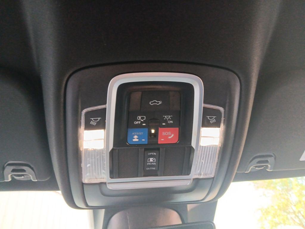 used 2022 Ram 1500 car, priced at $39,814