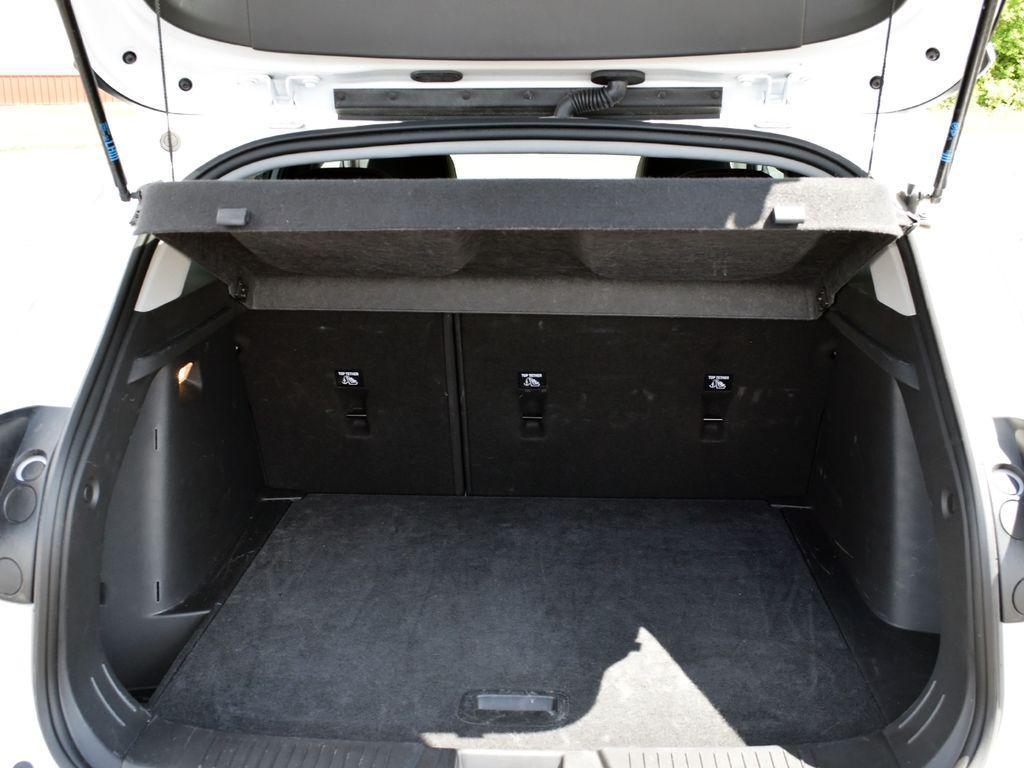used 2025 Chevrolet Trax car, priced at $22,152