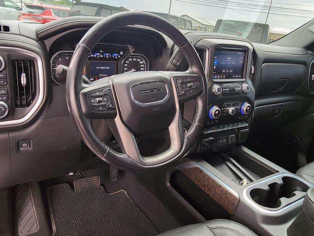 used 2022 GMC Sierra 1500 car, priced at $42,973