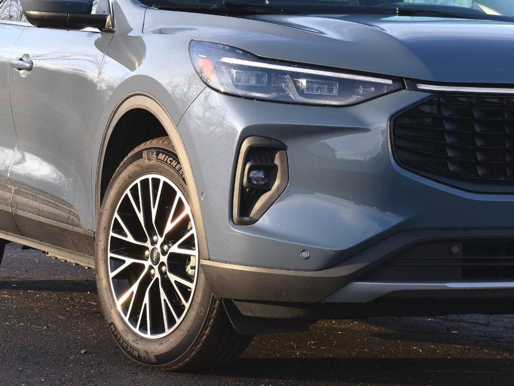 used 2023 Ford Escape PHEV car, priced at $24,699