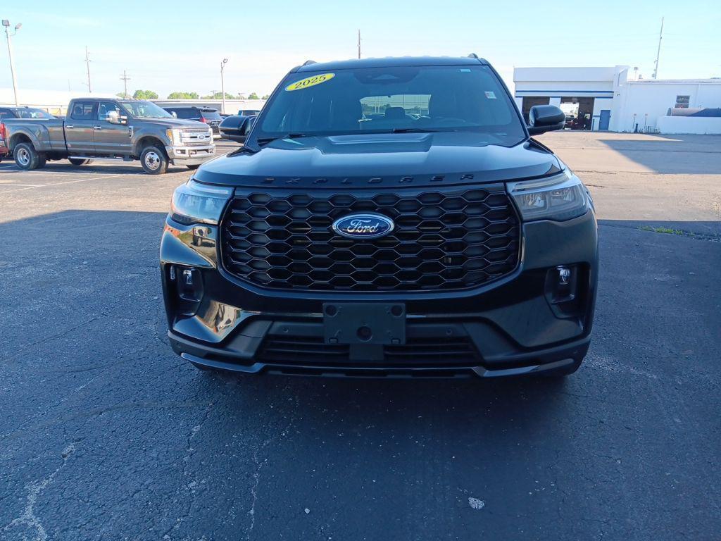 used 2025 Ford Explorer car, priced at $39,238
