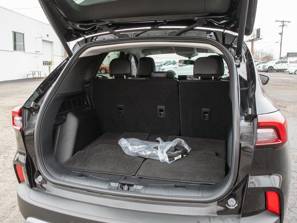 used 2024 Ford Escape PHEV car, priced at $24,937