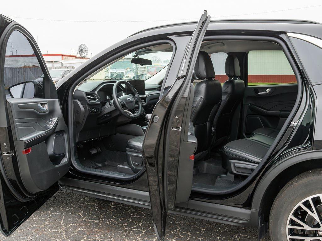used 2024 Ford Escape PHEV car, priced at $24,937