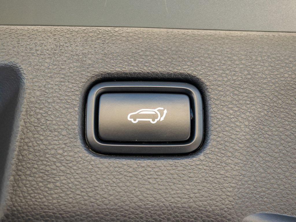 used 2024 Kia Seltos car, priced at $21,426