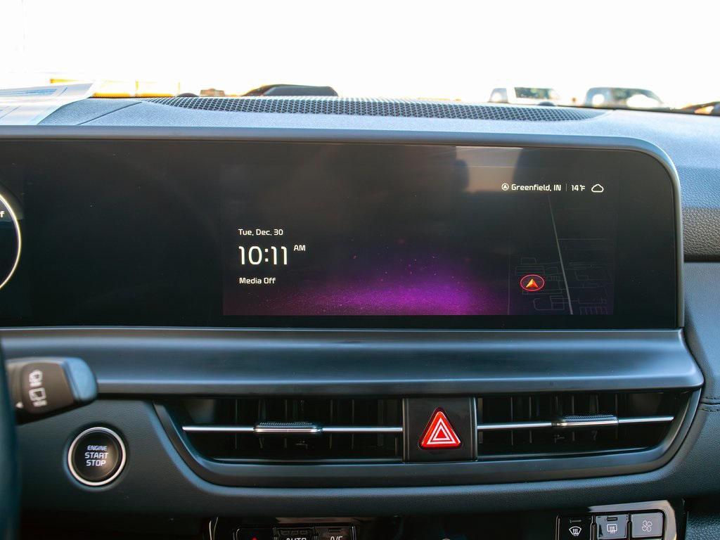 used 2024 Kia Seltos car, priced at $21,426