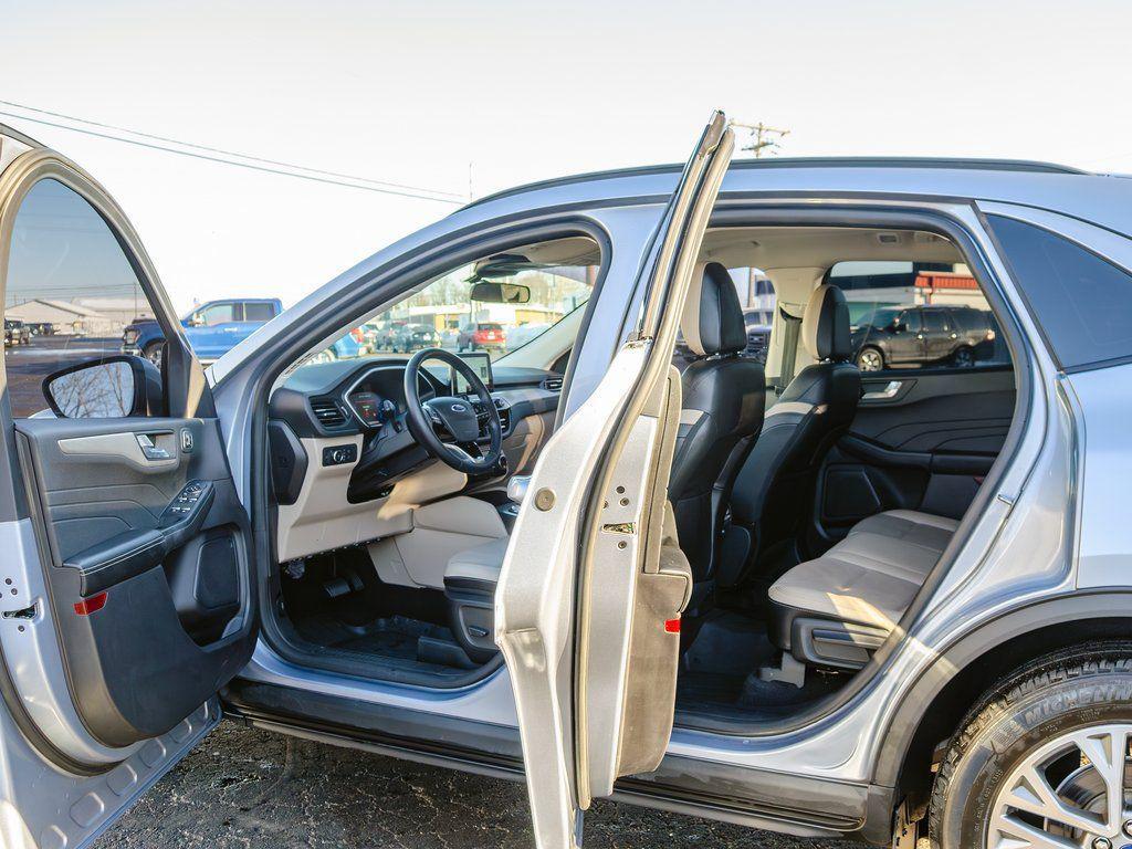 used 2022 Ford Escape car, priced at $20,664