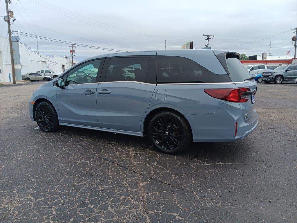used 2025 Honda Odyssey car, priced at $38,239