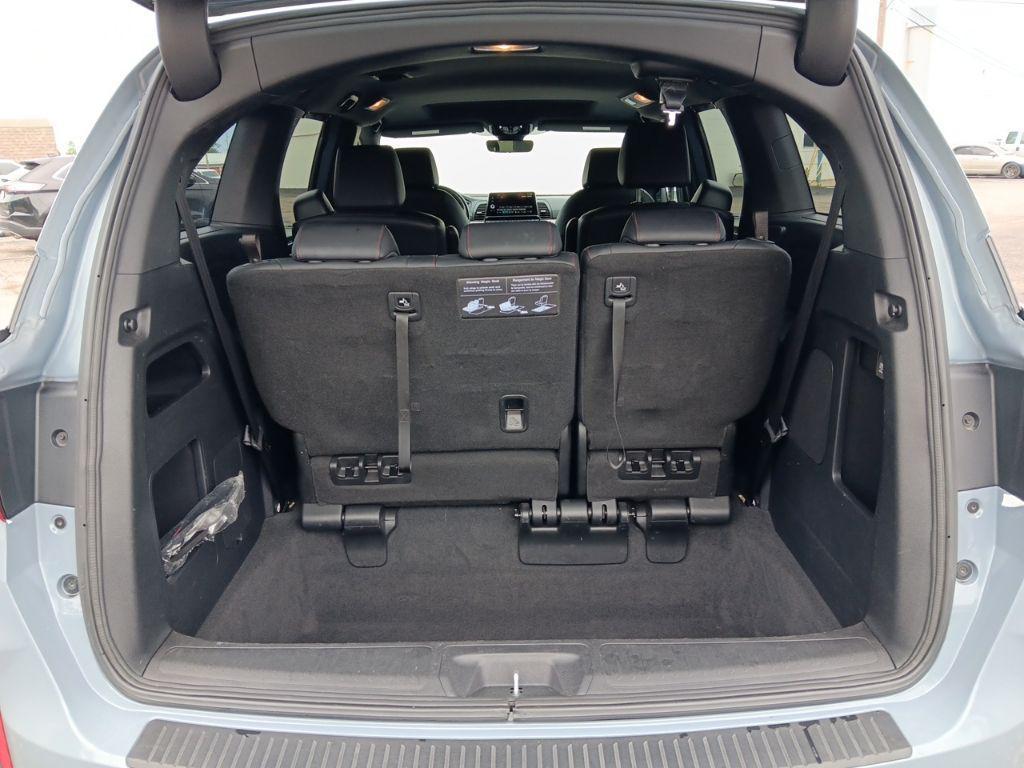 used 2025 Honda Odyssey car, priced at $38,239
