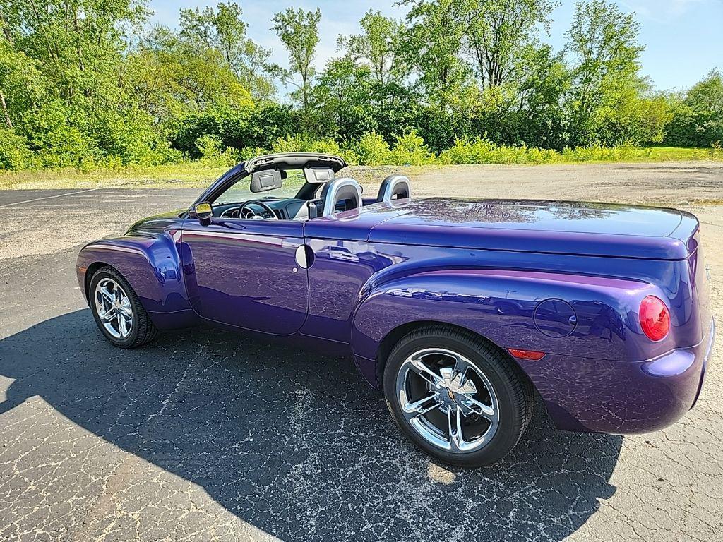 used 2004 Chevrolet SSR car, priced at $27,039