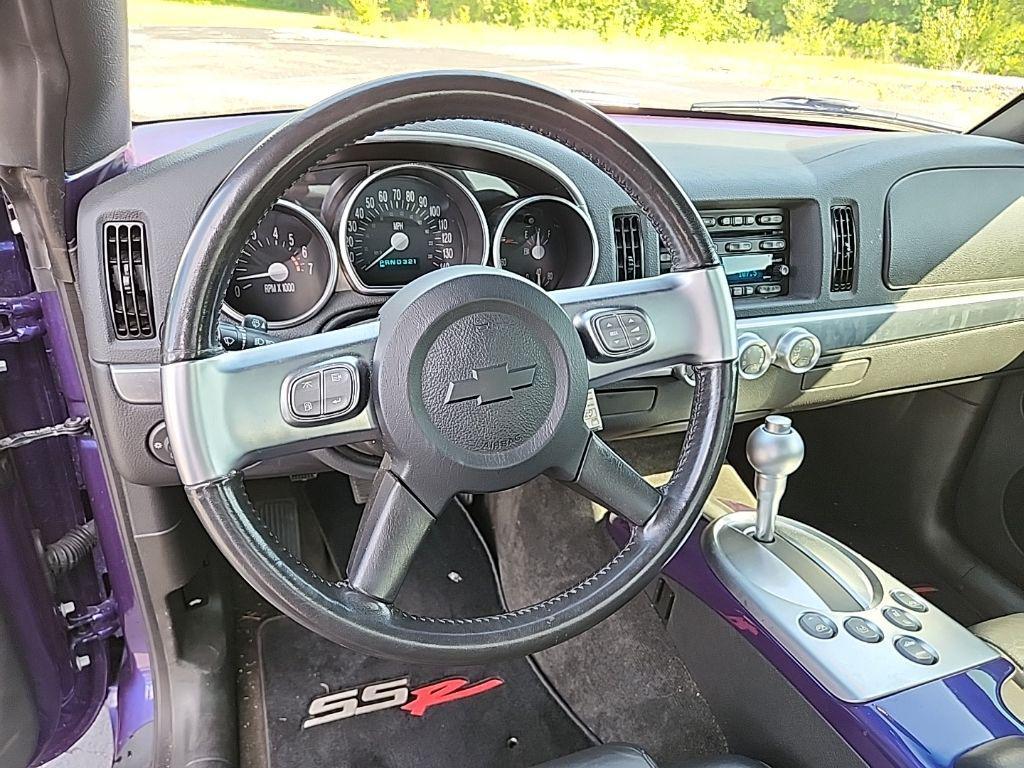 used 2004 Chevrolet SSR car, priced at $27,039