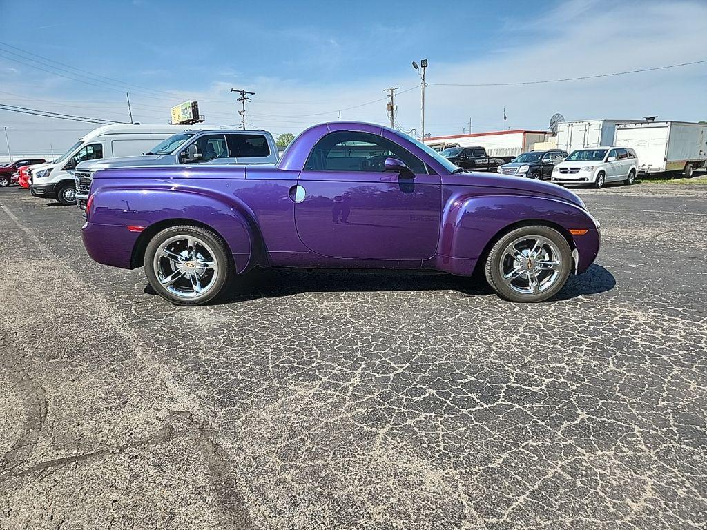 used 2004 Chevrolet SSR car, priced at $27,039