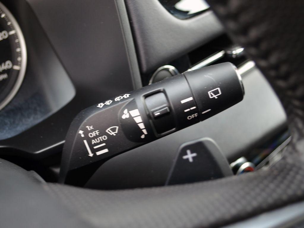 used 2025 Mitsubishi Outlander car, priced at $27,521