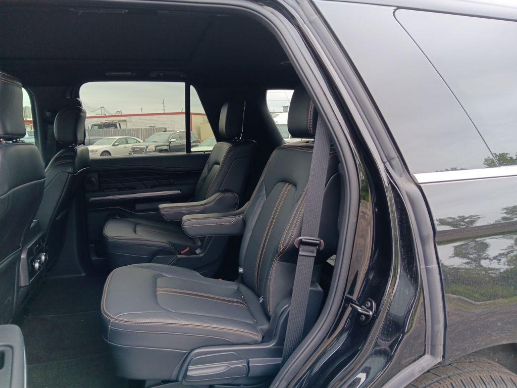 used 2023 Ford Expedition car, priced at $54,238
