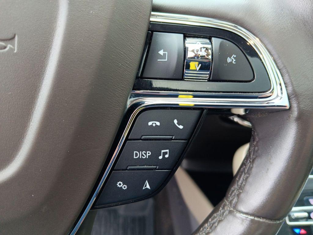 used 2021 Lincoln Nautilus car, priced at $29,238