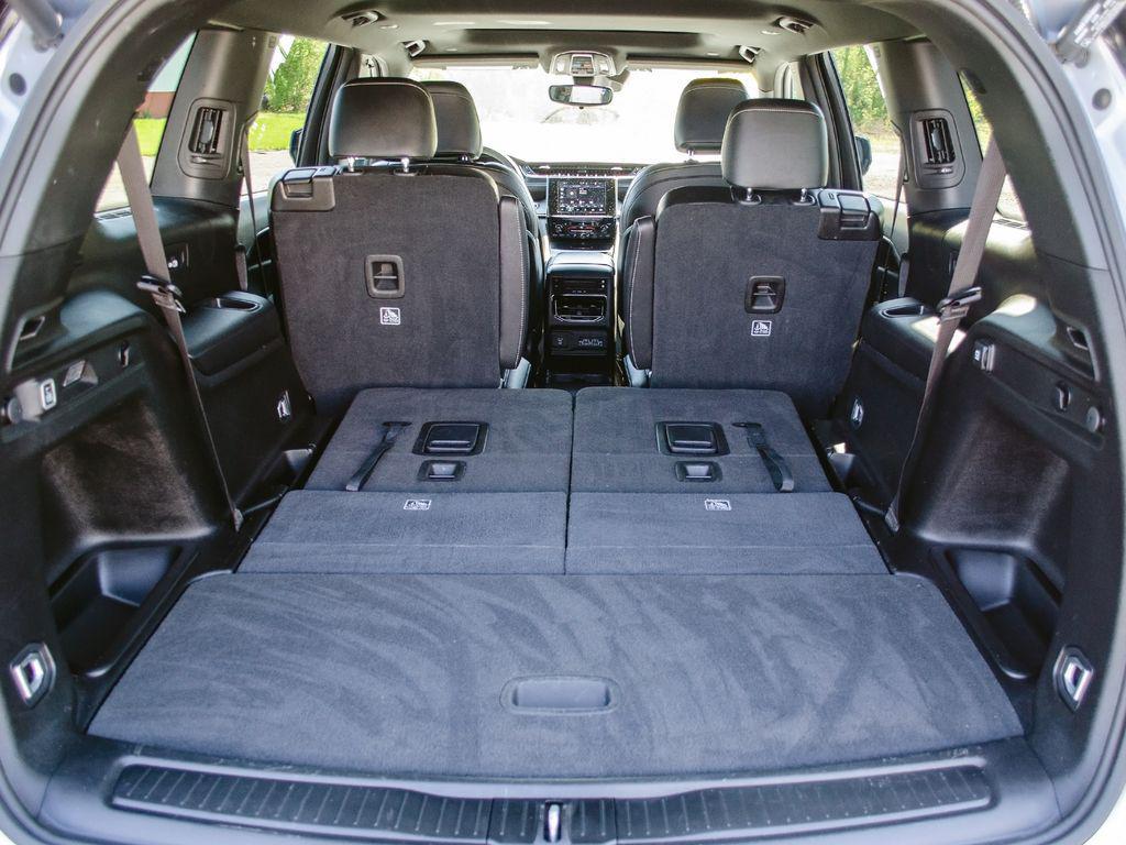 used 2023 Jeep Grand Cherokee L car, priced at $33,248
