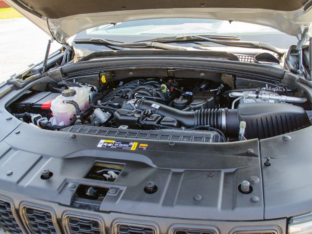 used 2023 Jeep Grand Cherokee L car, priced at $33,248