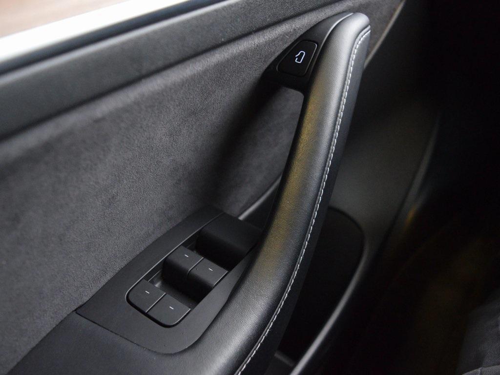 used 2021 Tesla Model 3 car, priced at $22,499