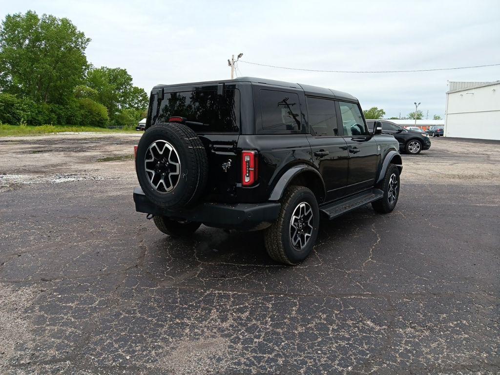 used 2025 Ford Bronco car, priced at $49,900