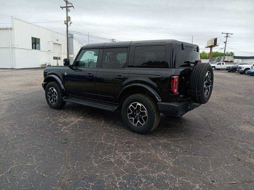 used 2025 Ford Bronco car, priced at $49,900