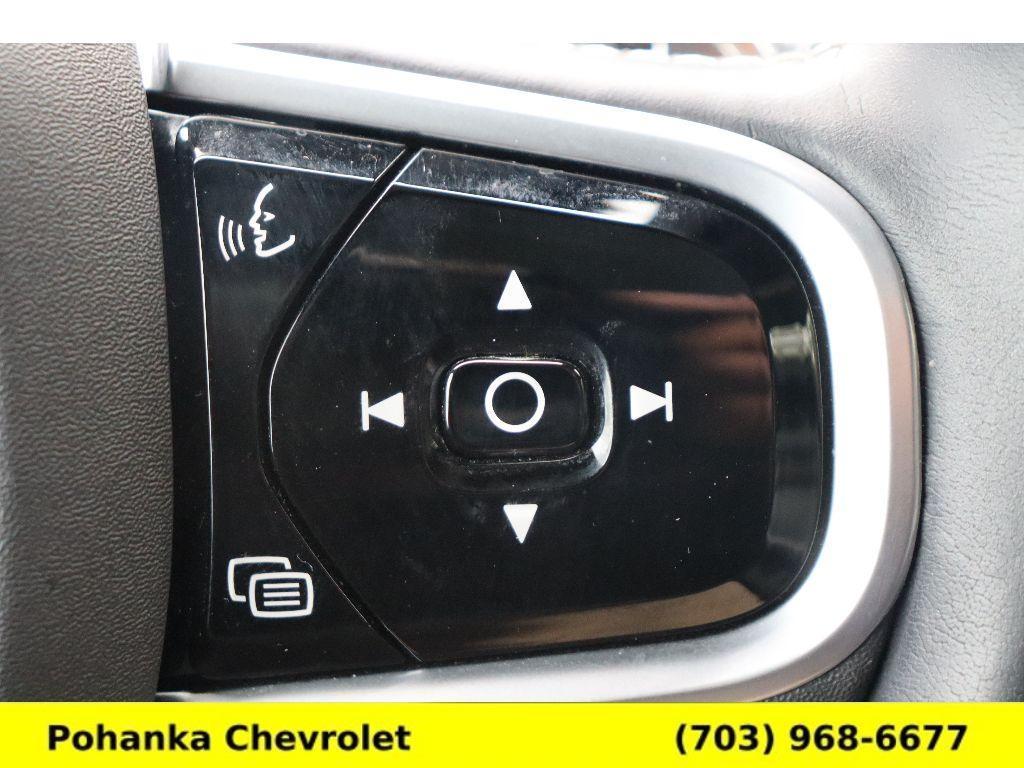 used 2020 Volvo XC90 car, priced at $28,799