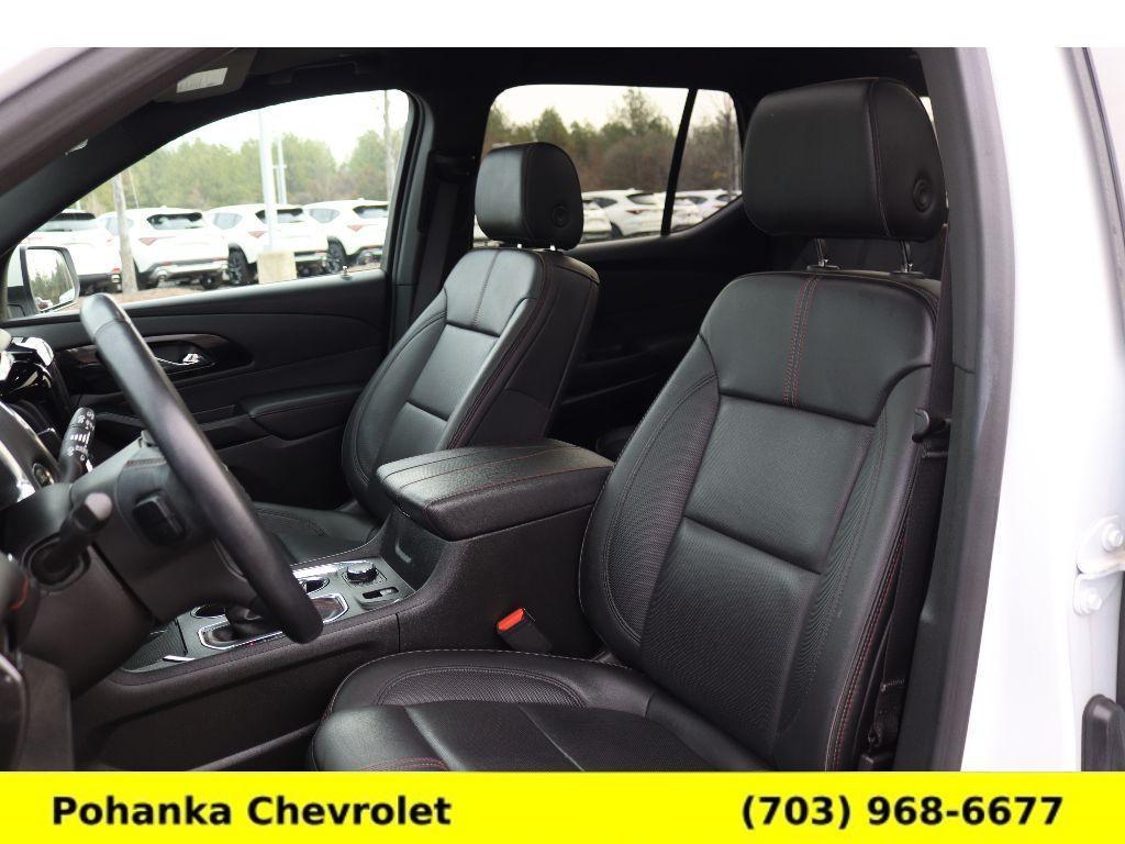 used 2023 Chevrolet Traverse car, priced at $35,600