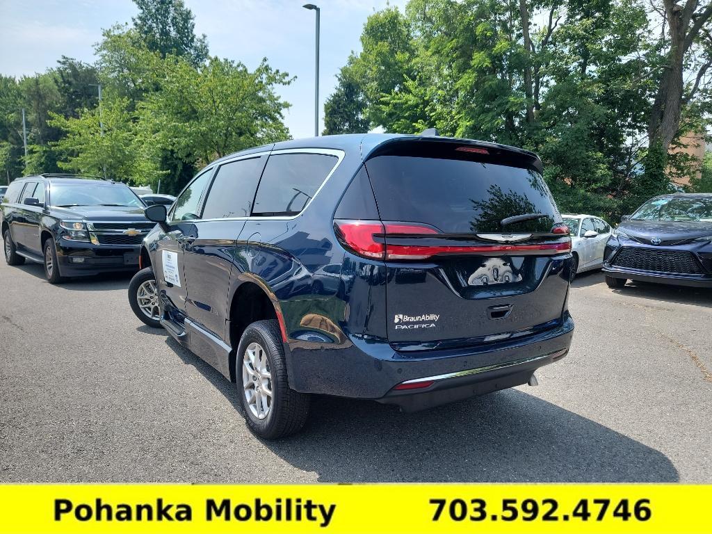 used 2025 Chrysler Pacifica car, priced at $89,995