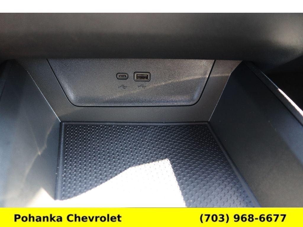 new 2026 Chevrolet Equinox car, priced at $34,660