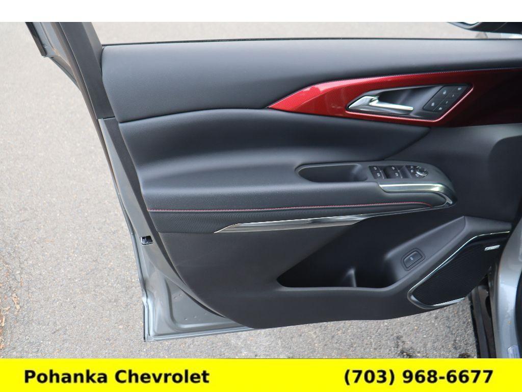 used 2026 Chevrolet Traverse car, priced at $52,891