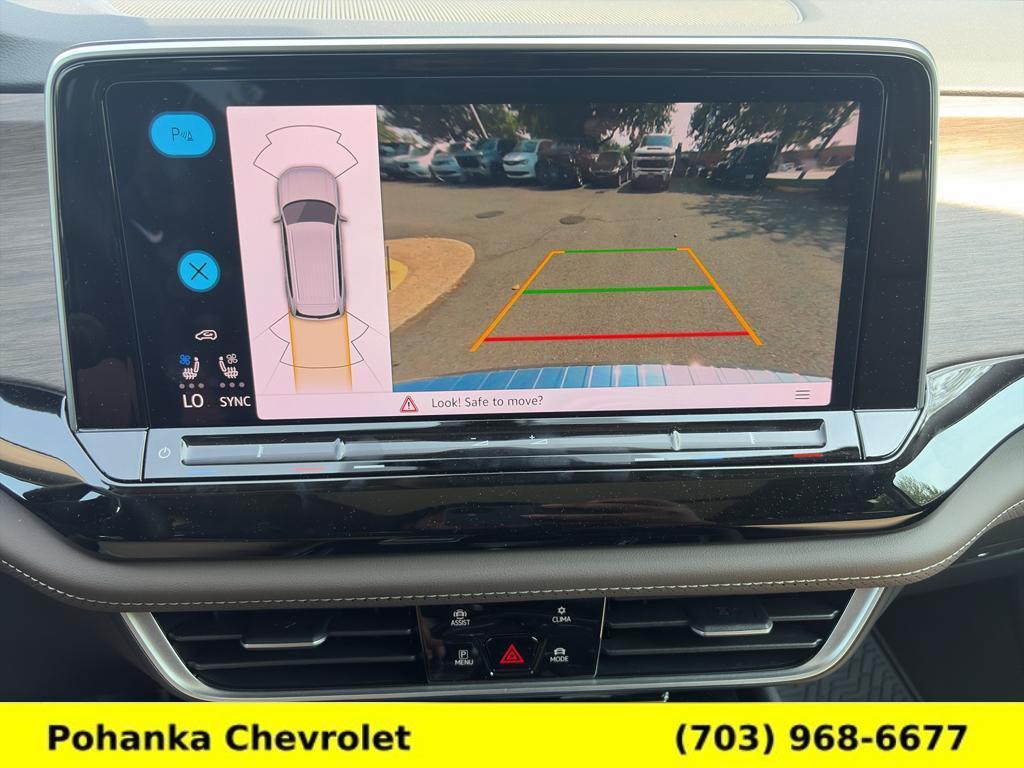 used 2026 Volkswagen Atlas car, priced at $42,480